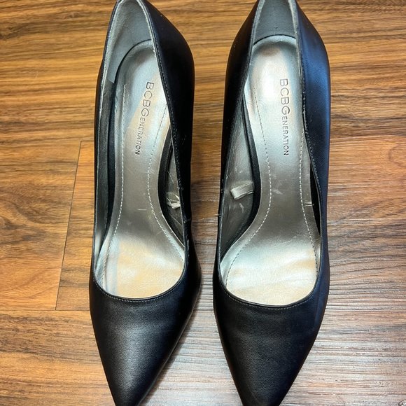 BCBGeneration Pointy Toe Pump Heels Size 8.5 - Picture 9 of 9
